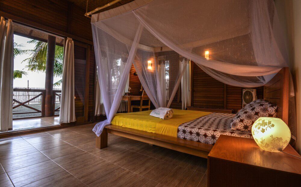 Standard Bungalow Tompotika