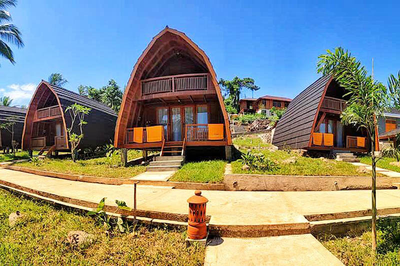 Superior Hillside Lumbung/Minahasa Style