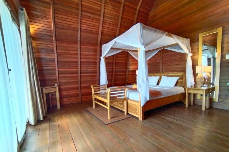 dive travel indonesia bastianos bangka